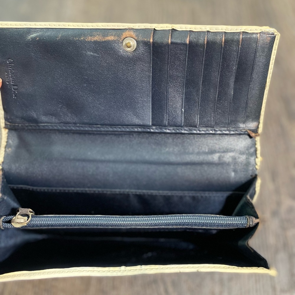 CHRISTIAN DIOR Trotter Wallet Crossbody - Picture 6 of 12